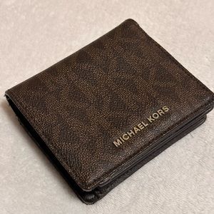 Michael Kors Classic Monogram Wallet